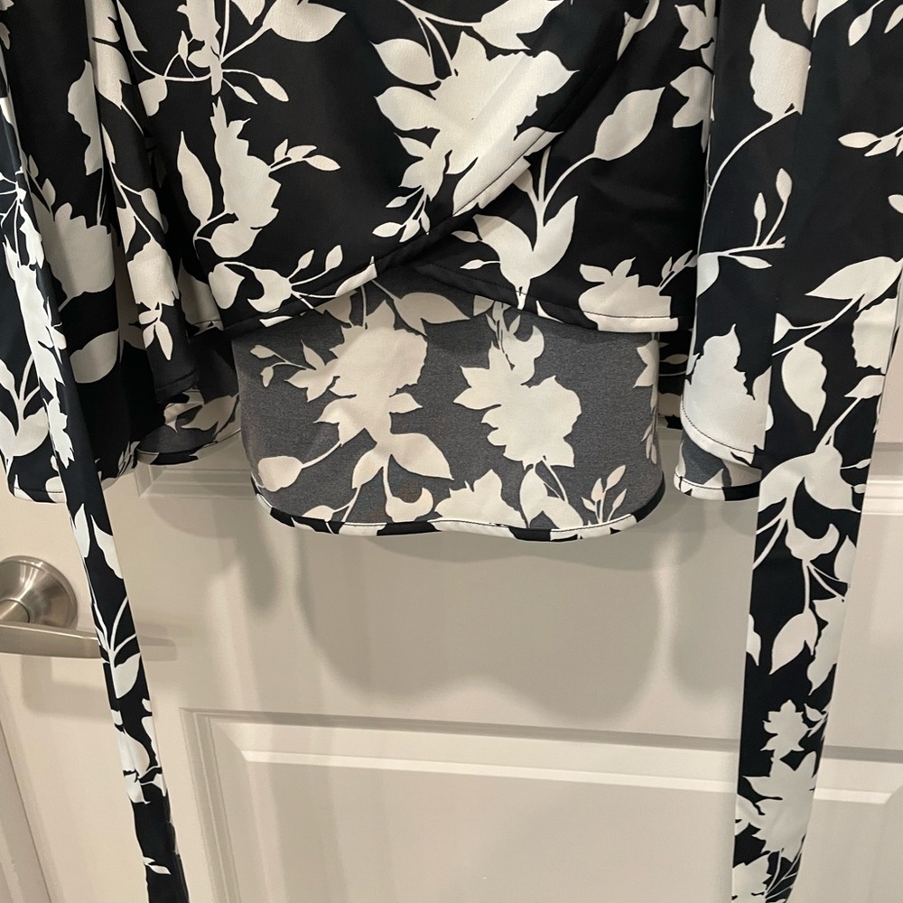Lane Bryant Blouse - Picture 4 of 10